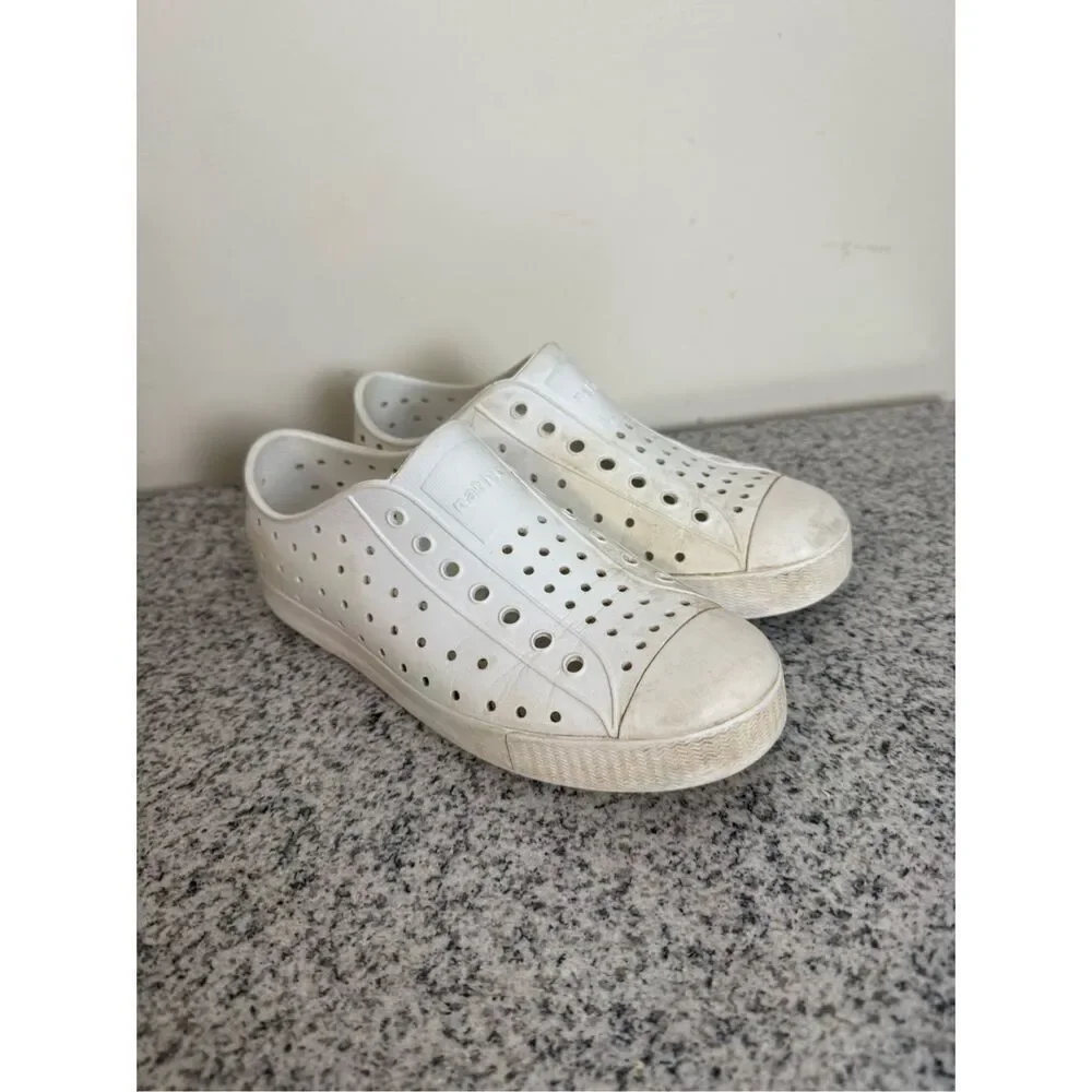 Native Shoes Kids Jefferson Slip-on Sneakers Kids Size 3 White Water Shoes